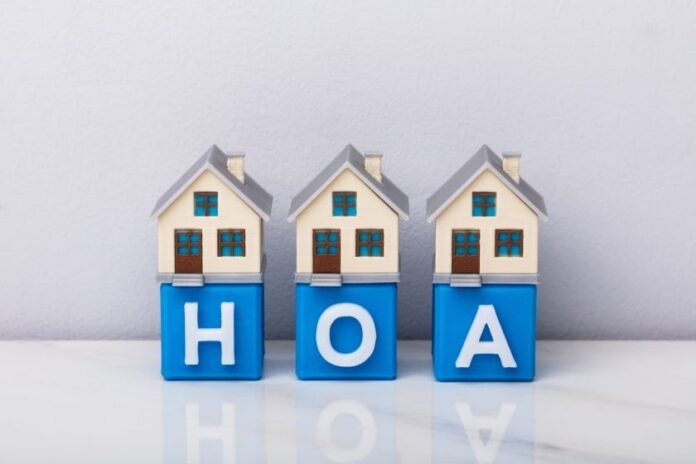 5 Ways HOA Management Can Enhance Communication in Your Neighborhood